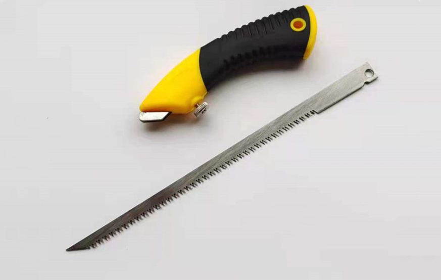 Cưa lách cán nhựa nhật